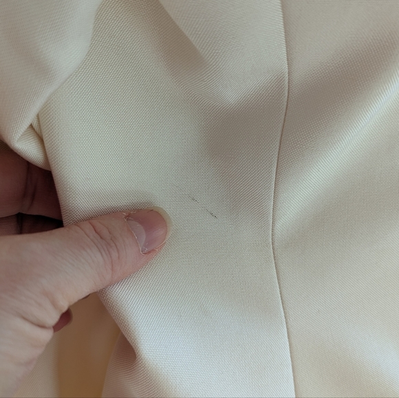 SOLD Vintage White Silk Gray Collar Carlisle Blazer Rose Cutout Sz 6 Lined - Picture 11 of 14